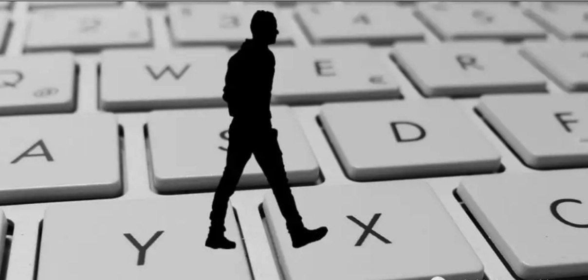 Excel 隐藏的强大功能，Excel好用的插件都汇总在这里