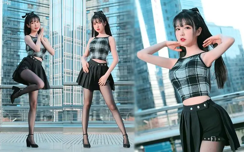 翻白眼COS却刷屏B站，被叫40度高温下的魅惑~