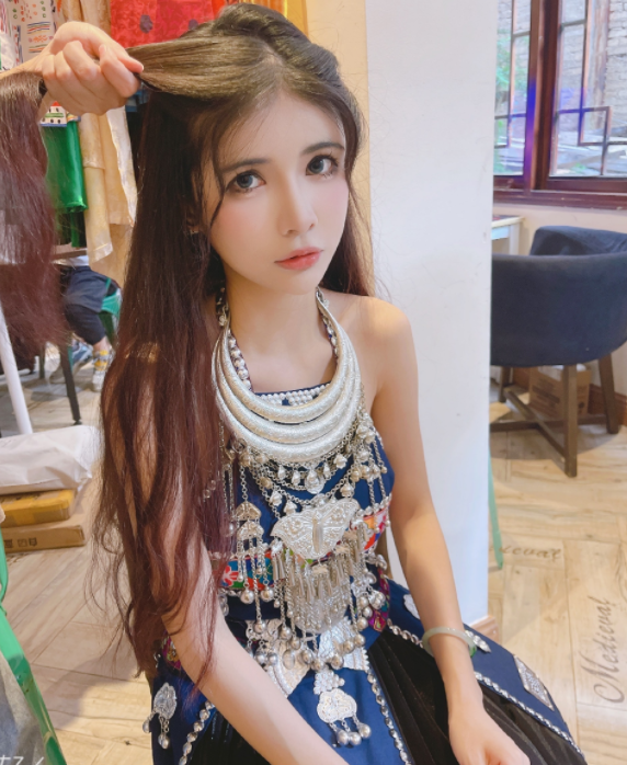 网红狗头萝莉又爆雷了 被质疑故意搞颜色