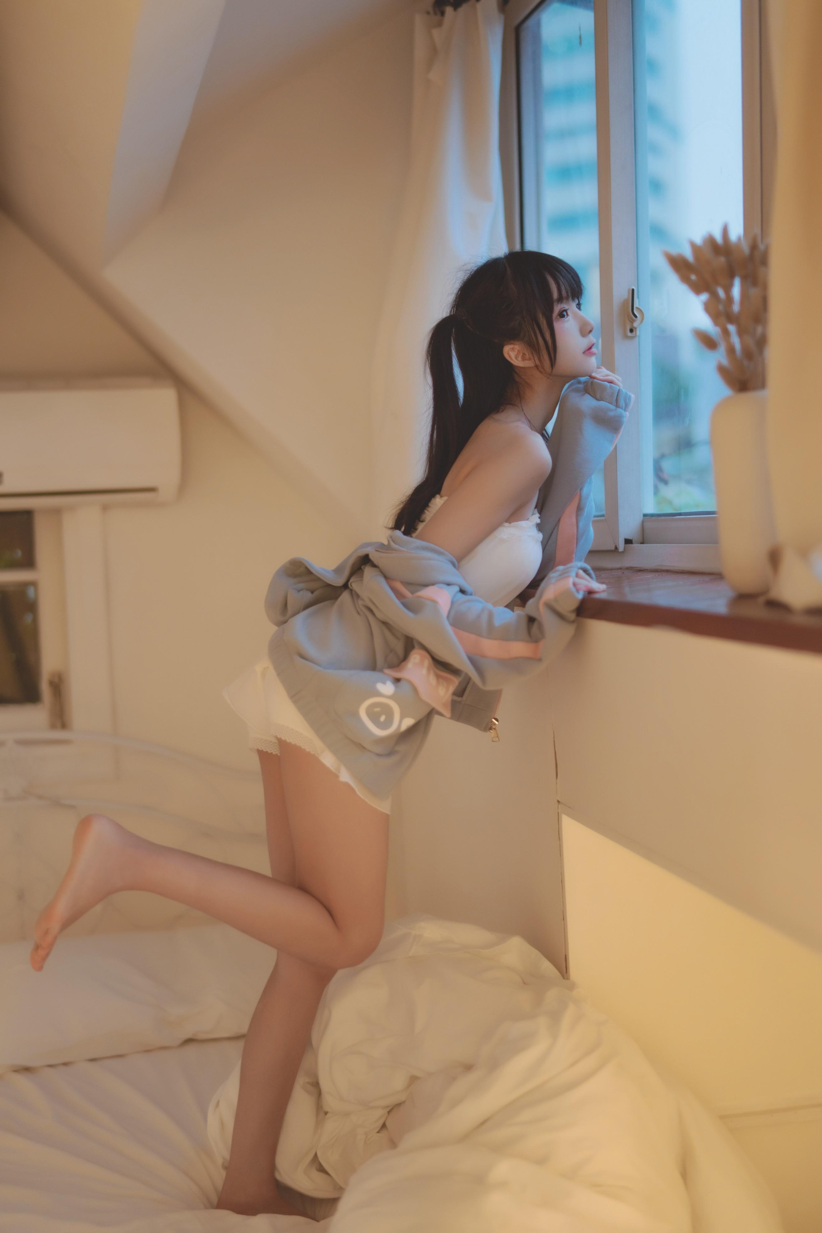 樱桃喵 碎星美少女写真图片欣赏插图5