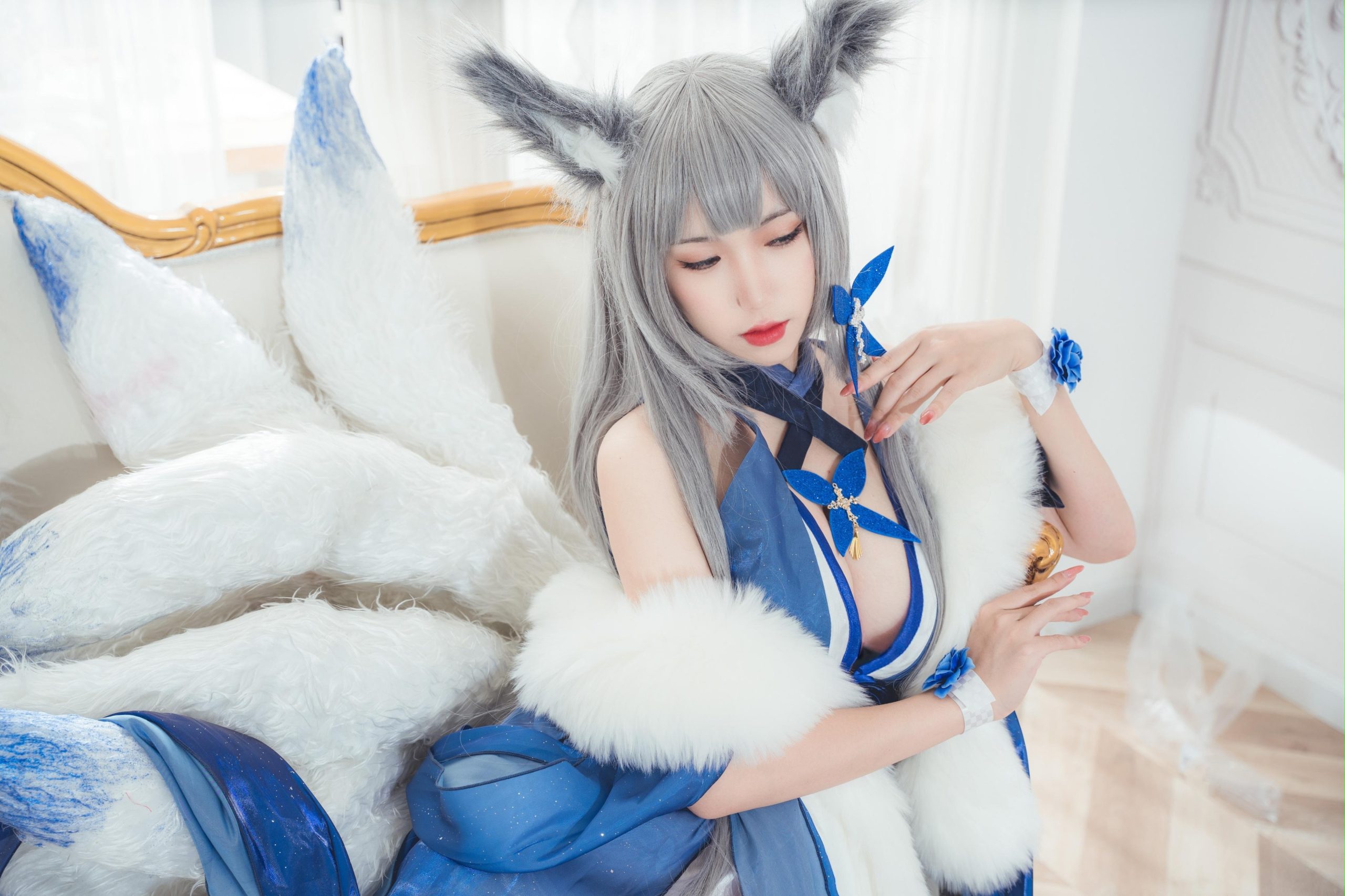一北亦北信浓礼服COSPLAY图欣赏