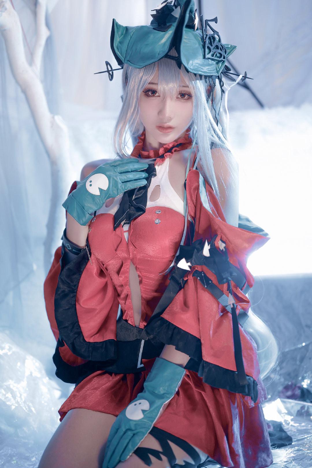 《明日方舟》浊心斯卡蒂cosplay图（CN：如月灰）插图5