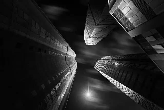 李大伟 黑白摄影·明度建筑风格视频教程百度网盘