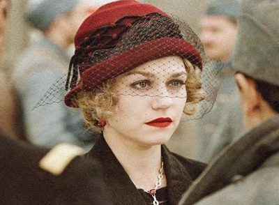 法国电影《火光之色》高清英语中文字幕